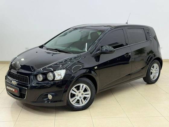 CHEVROLET SONIC 1.6 LT 16V FLEX 4P AUTOMÁTICO CHEVROLET SONIC 1.6 LT 16V FLEX 4P AUTOMÁTICO